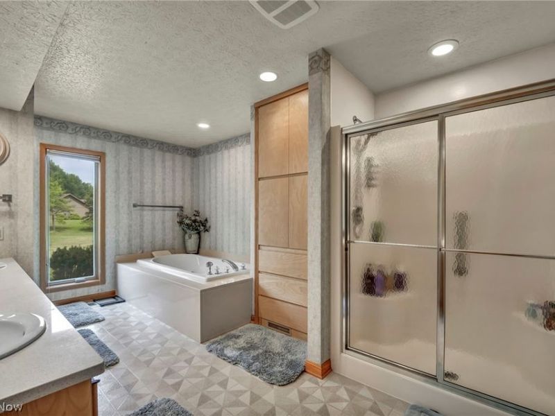 32668 Deerspring Court, North Ridgeville, OH 44039 Photo 41