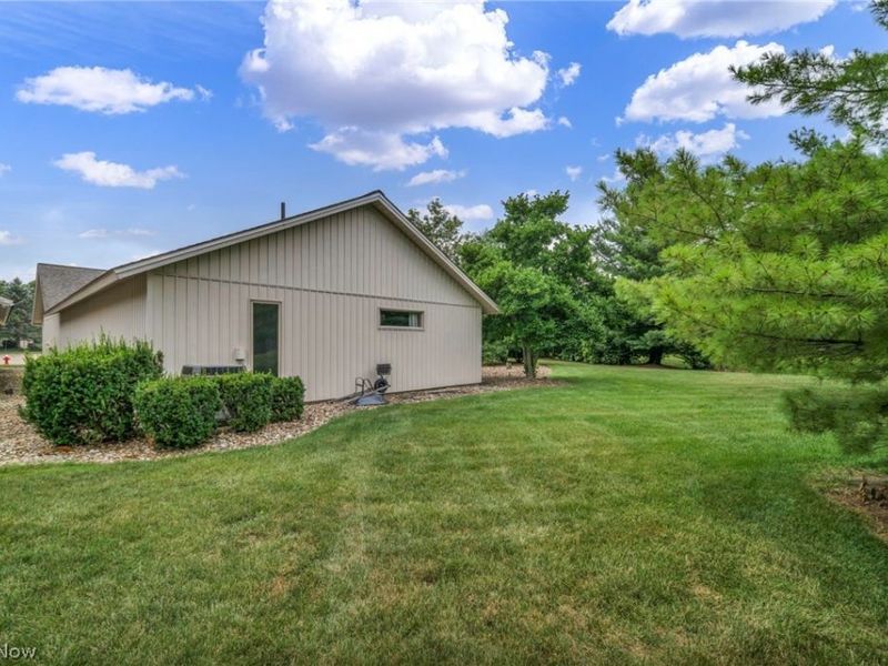 32668 Deerspring Court, North Ridgeville, OH 44039 Photo 49