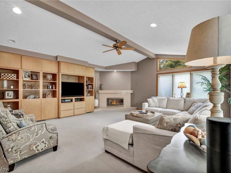32668 Deerspring Court, North Ridgeville, OH 44039 Photo 7