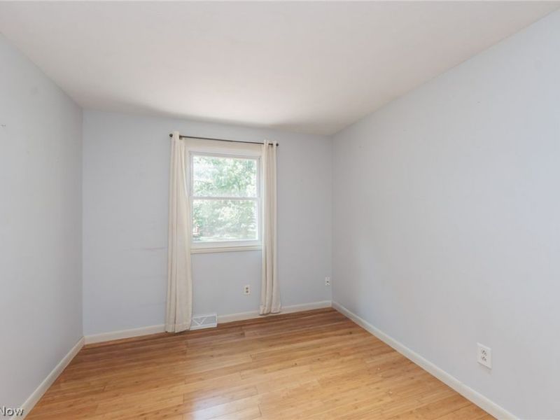 6182 Stafford Drive, North Olmsted, OH 44070 Photo 17