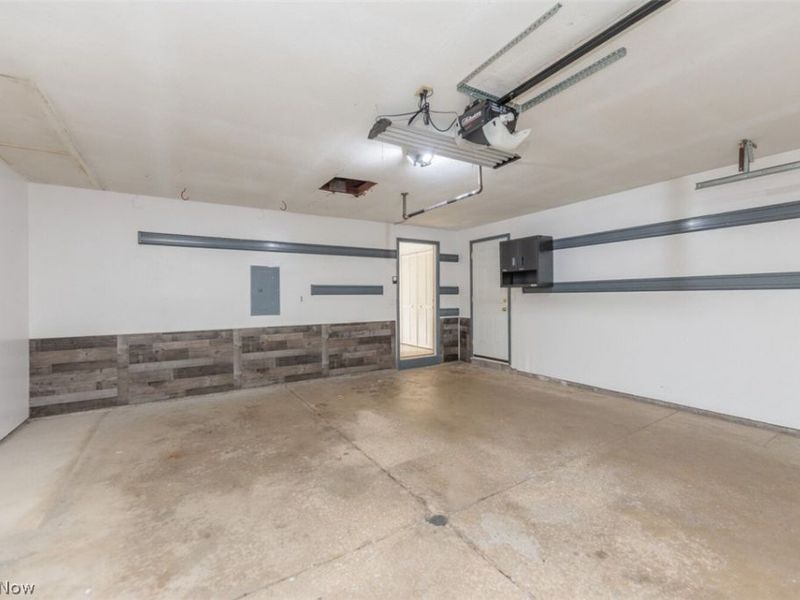 6182 Stafford Drive, North Olmsted, OH 44070 Photo 21