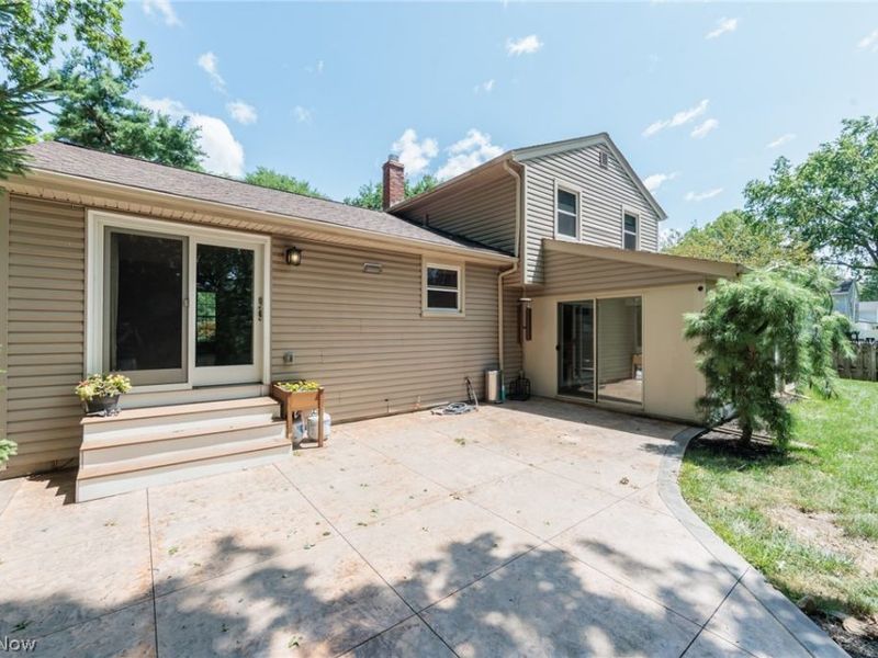 6182 Stafford Drive, North Olmsted, OH 44070 Photo 27