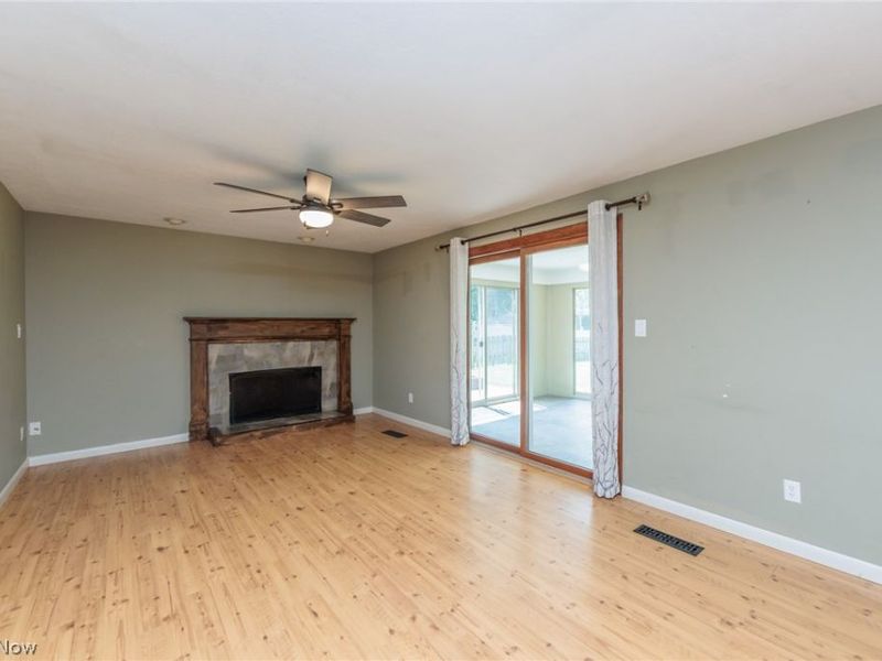 6182 Stafford Drive, North Olmsted, OH 44070 Photo 7