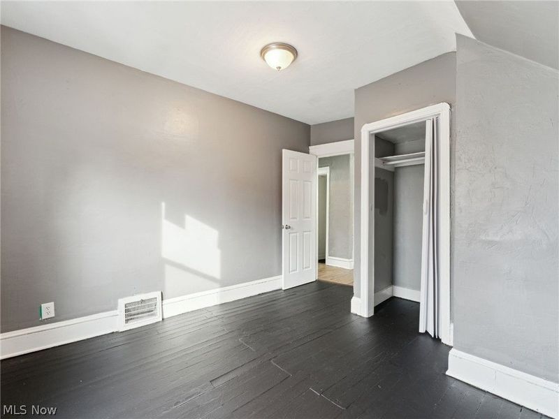 4002 Ardmore Avenue , Cleveland, OH 44109 Photo 15