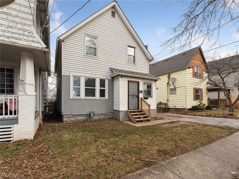 4002 Ardmore Avenue , Cleveland, OH 44109 Photo 2