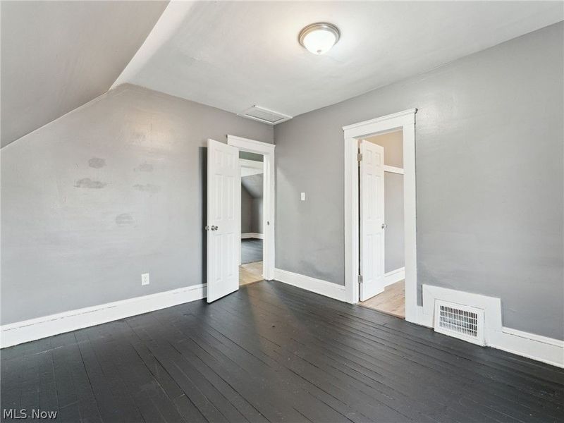 4002 Ardmore Avenue , Cleveland, OH 44109 Photo 23