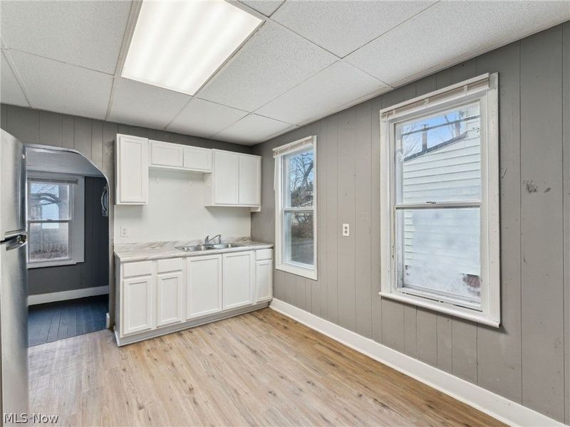 4002 Ardmore Avenue , Cleveland, OH 44109 Photo 31