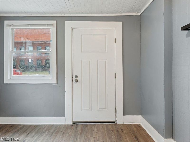 4002 Ardmore Avenue , Cleveland, OH 44109 Photo 7