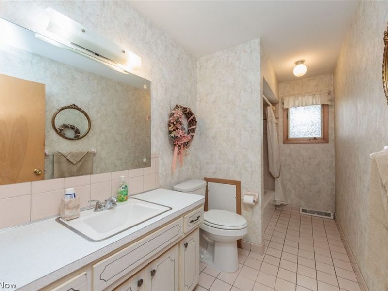 9933 Vista Drive, North Royalton, OH 44133 Photo 30