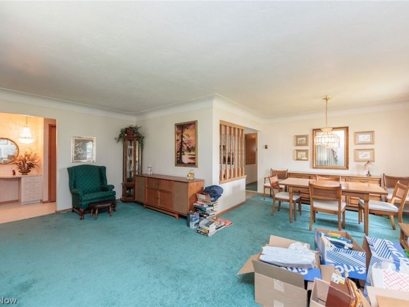 9933 Vista Drive, North Royalton, OH 44133 Photo 8