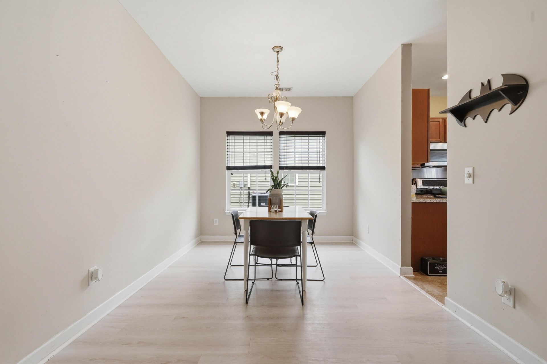 2078 Clipstone Drive Photo 13
