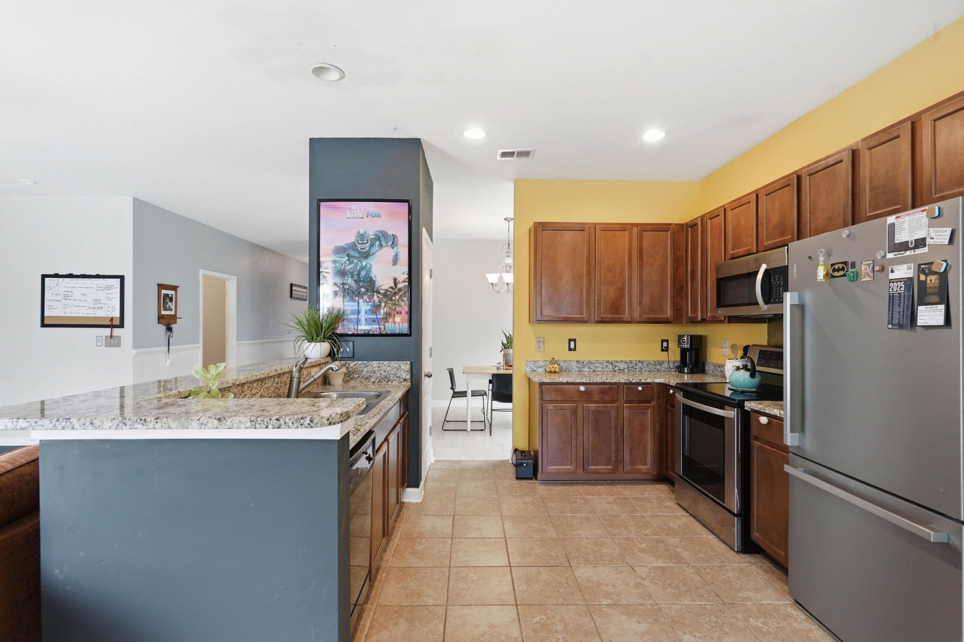 2078 Clipstone Drive Photo 17