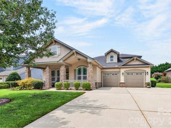 2044 Middleton Farm Drive , Belmont, NC 28012