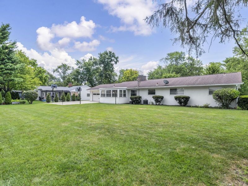 2052 Haviland Road , Columbus, OH 43220 Photo 38