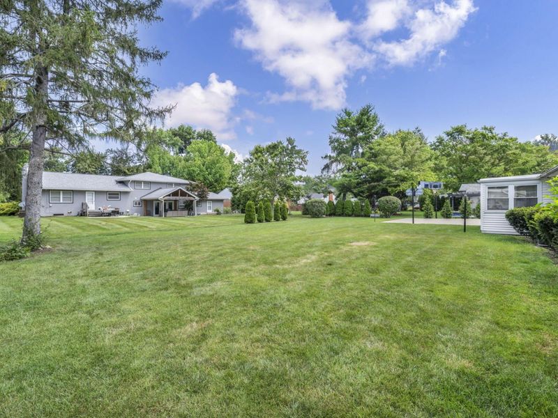 2052 Haviland Road , Columbus, OH 43220 Photo 39