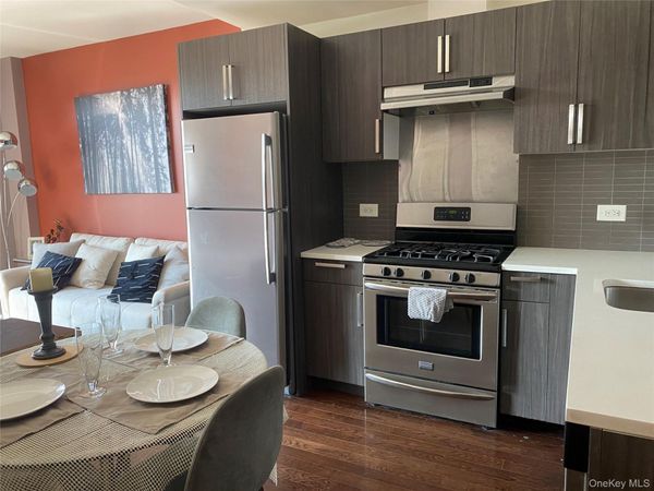 1215 Broadway, Unit 424, Astoria, NY 11106