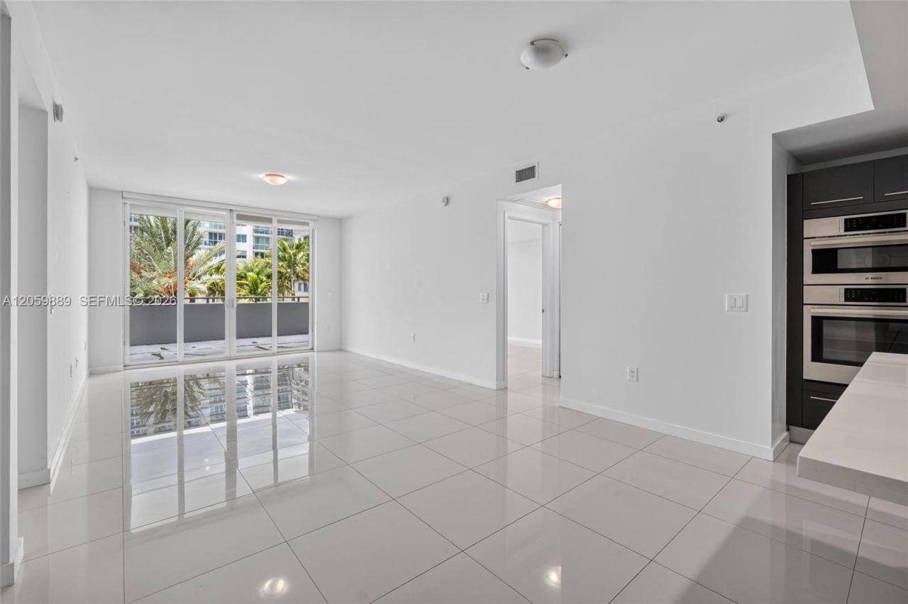7751 NW 107th Ave , Unit 209, Doral, FL 33178 Photo