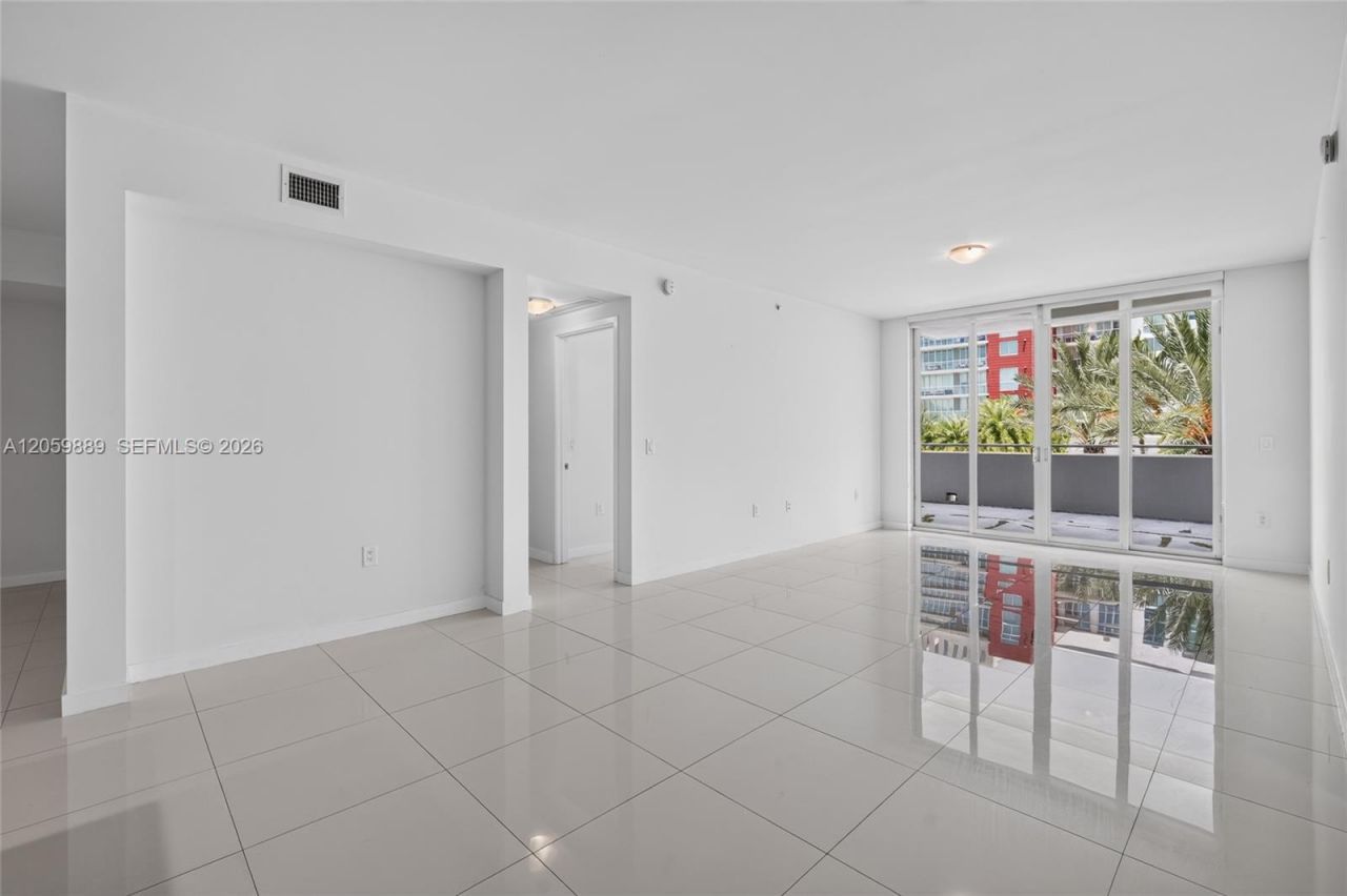 7751 NW 107th Ave , Unit 209, Doral, FL 33178 Photo