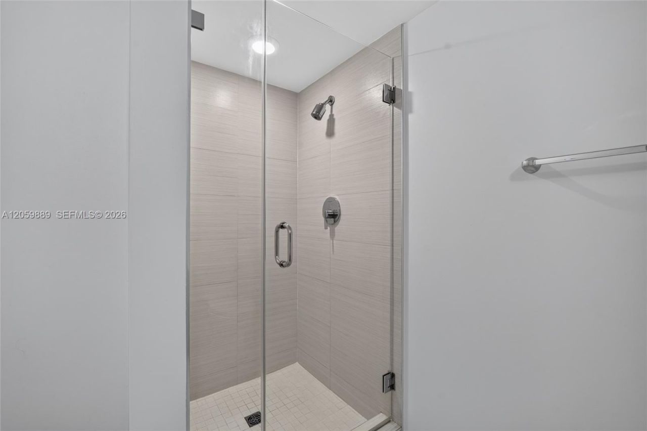 7751 NW 107th Ave , Unit 209, Doral, FL 33178 Photo