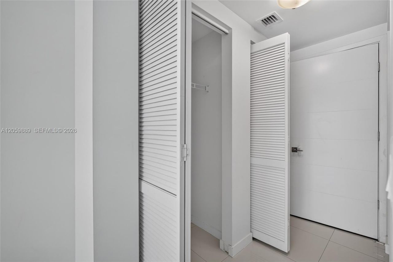 7751 NW 107th Ave , Unit 209, Doral, FL 33178 Photo