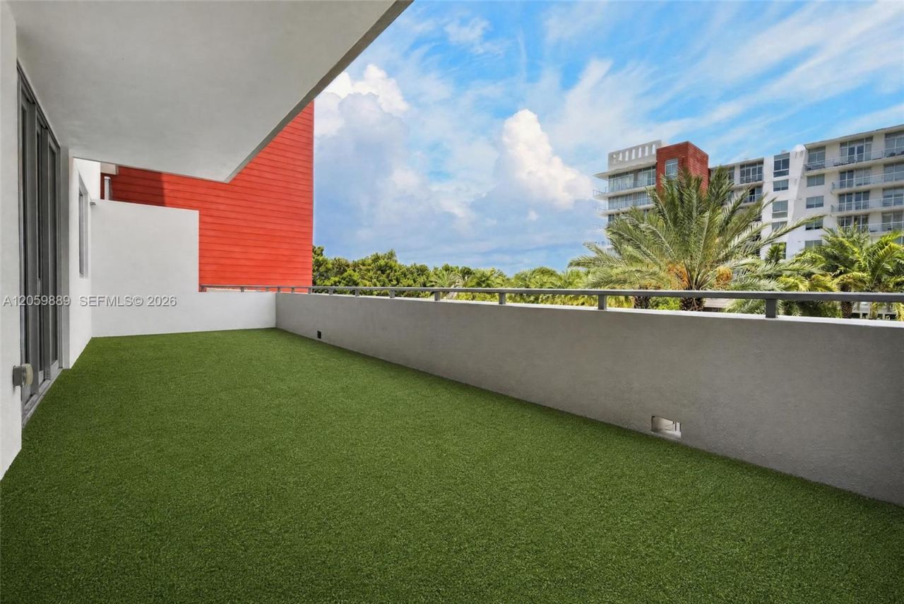 7751 NW 107th Ave , Unit 209, Doral, FL 33178 Photo
