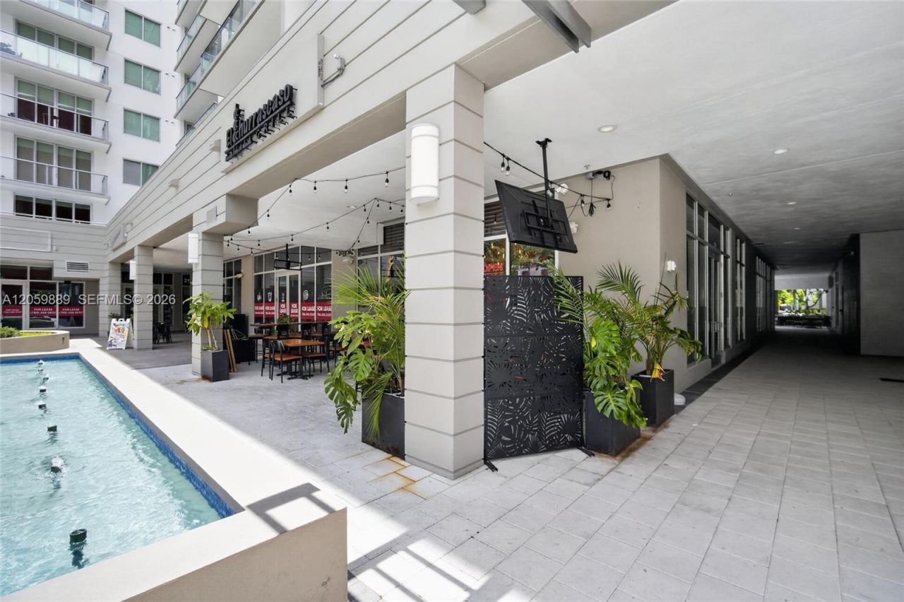 7751 NW 107th Ave , Unit 209, Doral, FL 33178 Photo