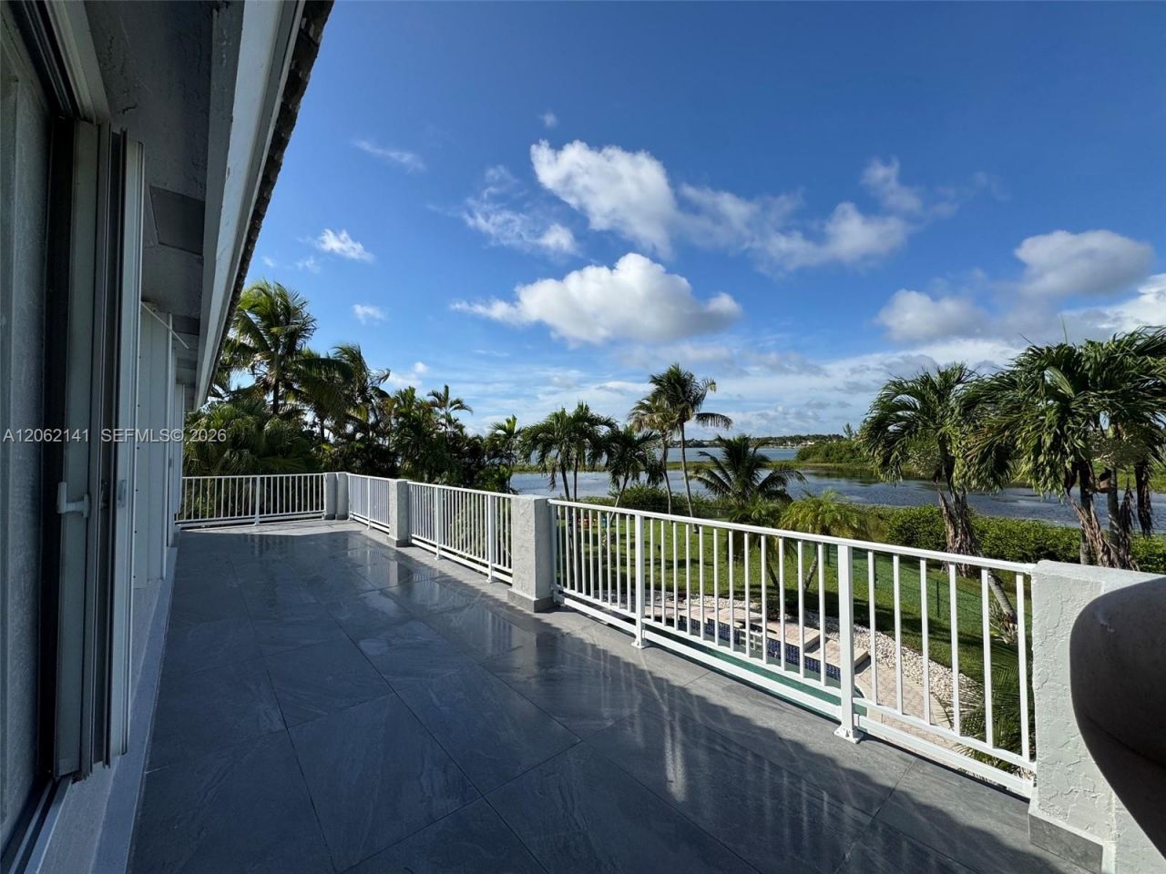 694 SW 168th Way , Pembroke Pines, FL 33027 Photo
