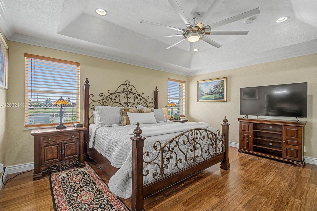 694 SW 168th Way , Pembroke Pines, FL 33027 Photo