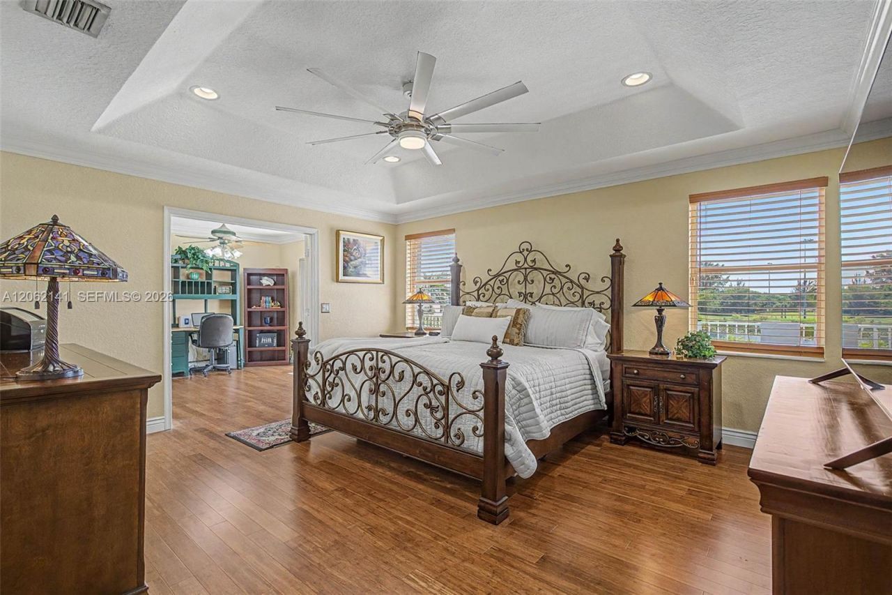 694 SW 168th Way , Pembroke Pines, FL 33027 Photo