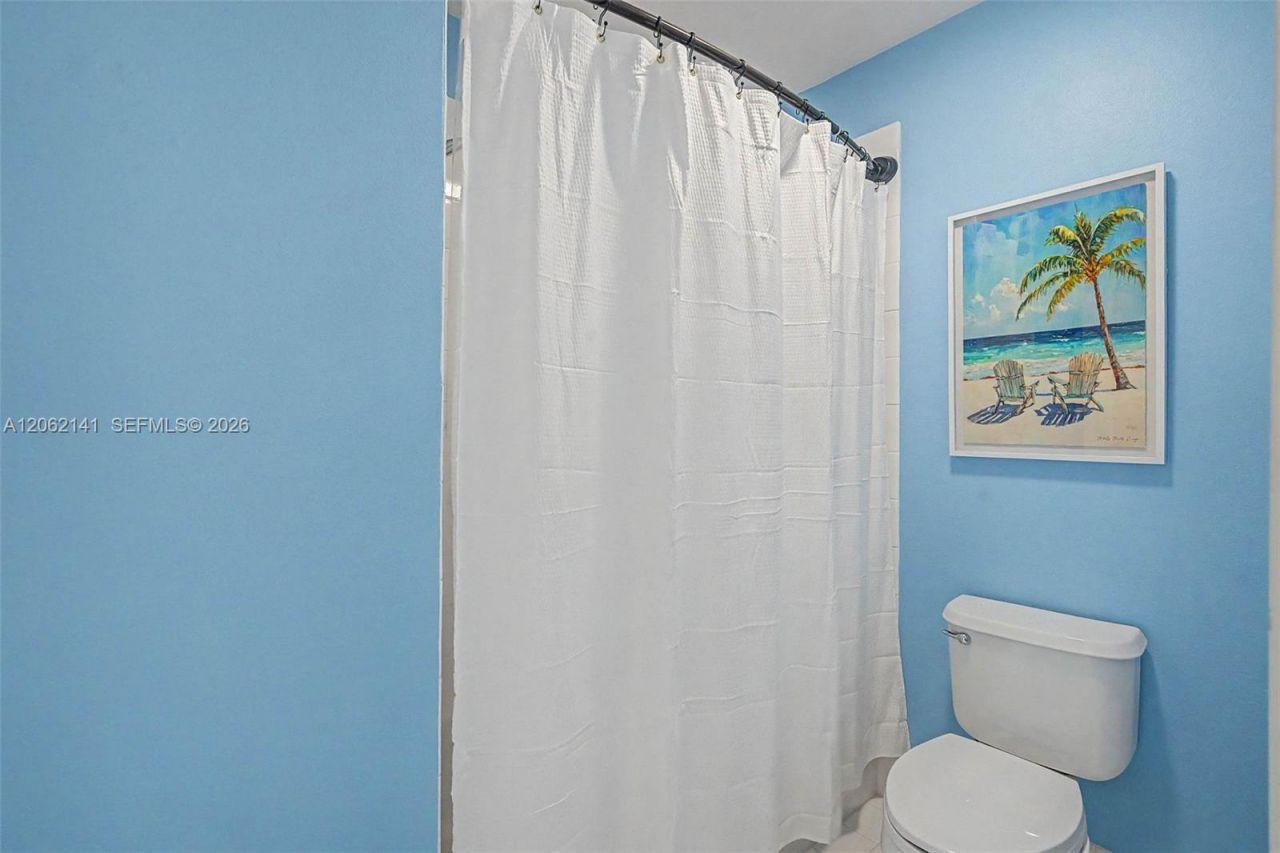 694 SW 168th Way , Pembroke Pines, FL 33027 Photo