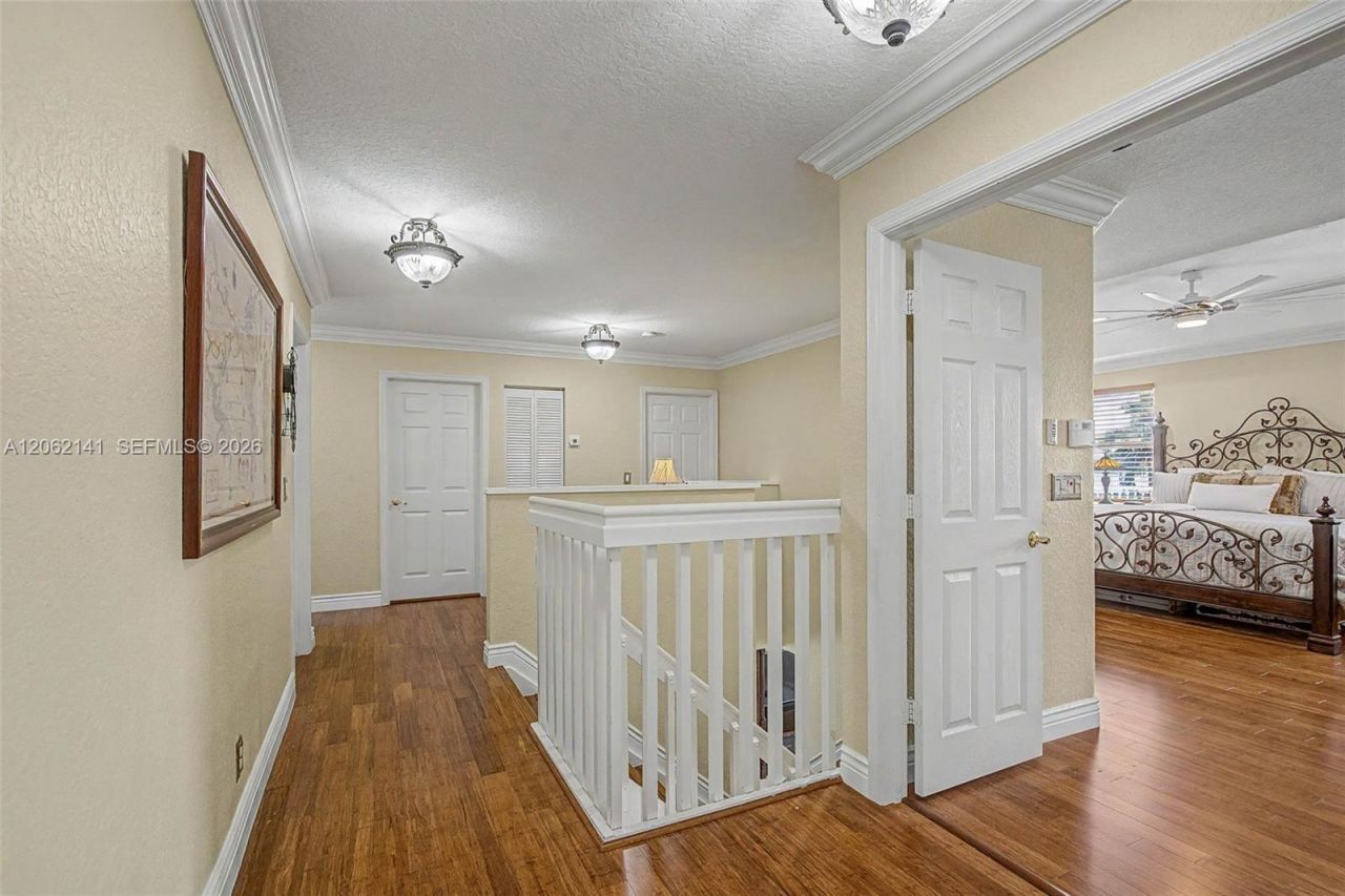 694 SW 168th Way , Pembroke Pines, FL 33027 Photo
