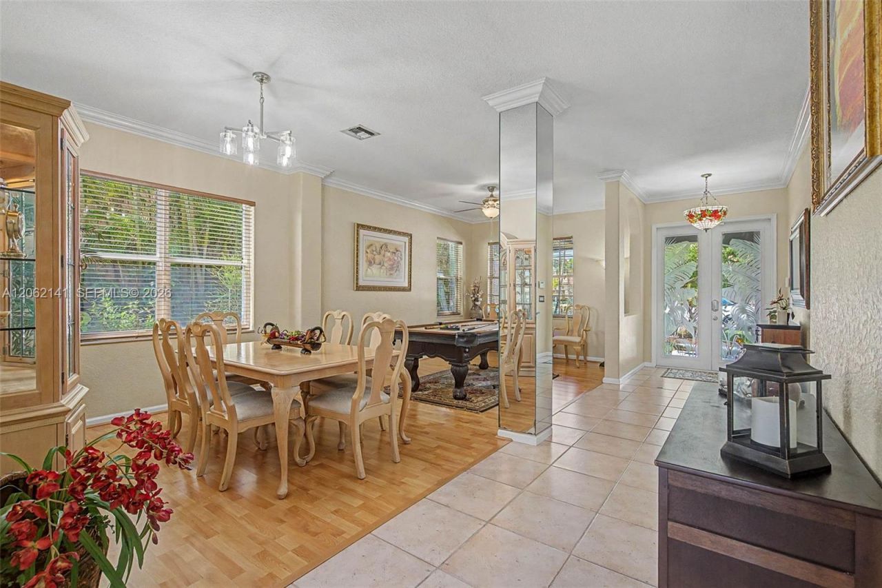 694 SW 168th Way , Pembroke Pines, FL 33027 Photo