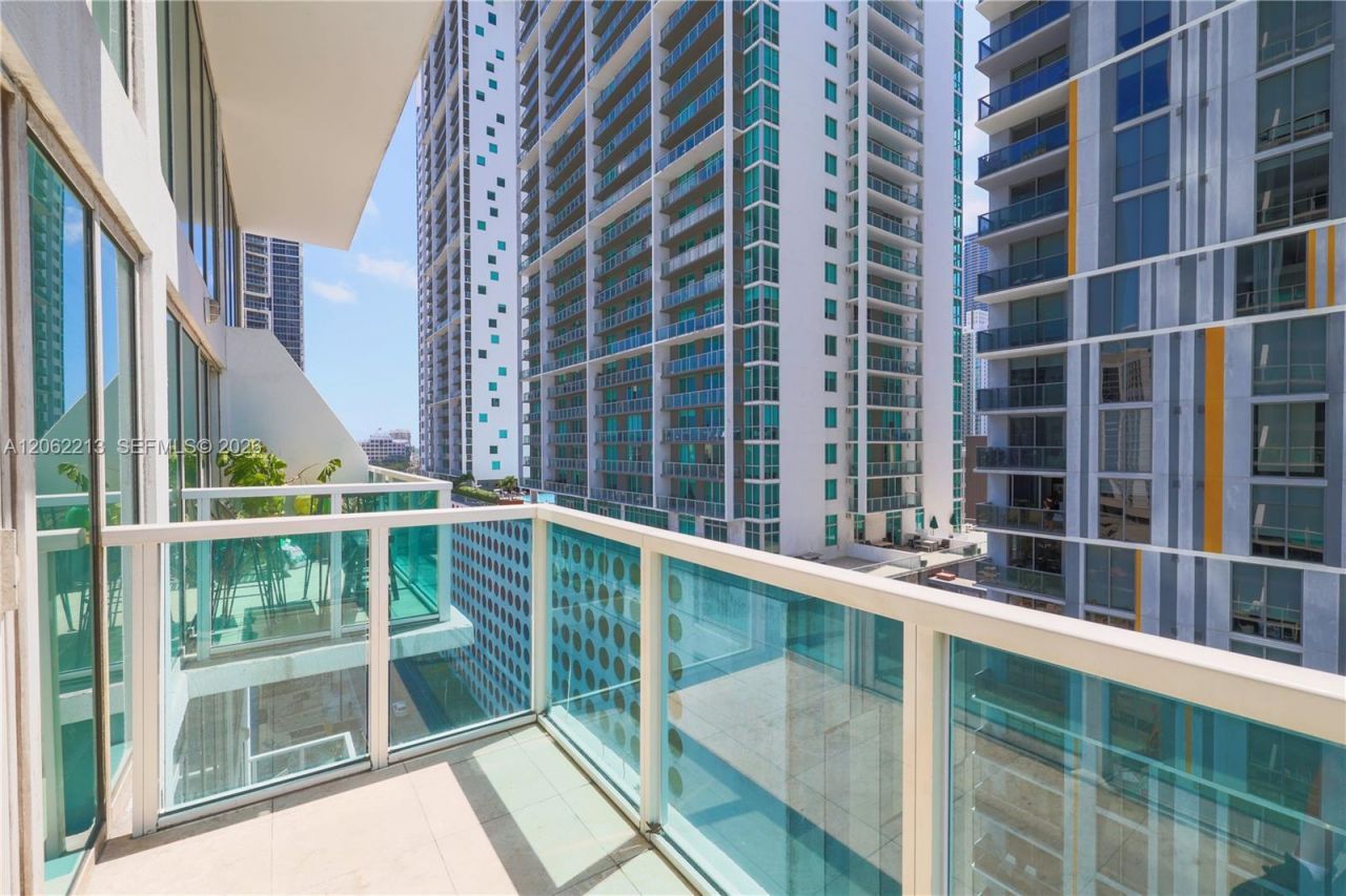 41 SE 5th St , Unit 906, Miami, FL 33131 Photo