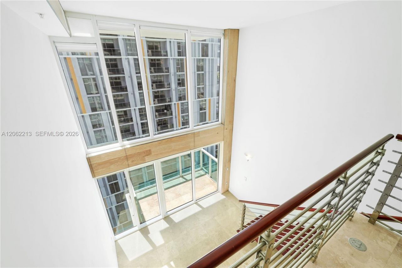 41 SE 5th St , Unit 906, Miami, FL 33131 Photo