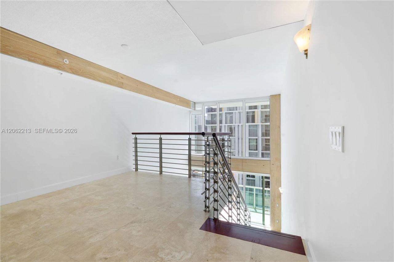 41 SE 5th St , Unit 906, Miami, FL 33131 Photo