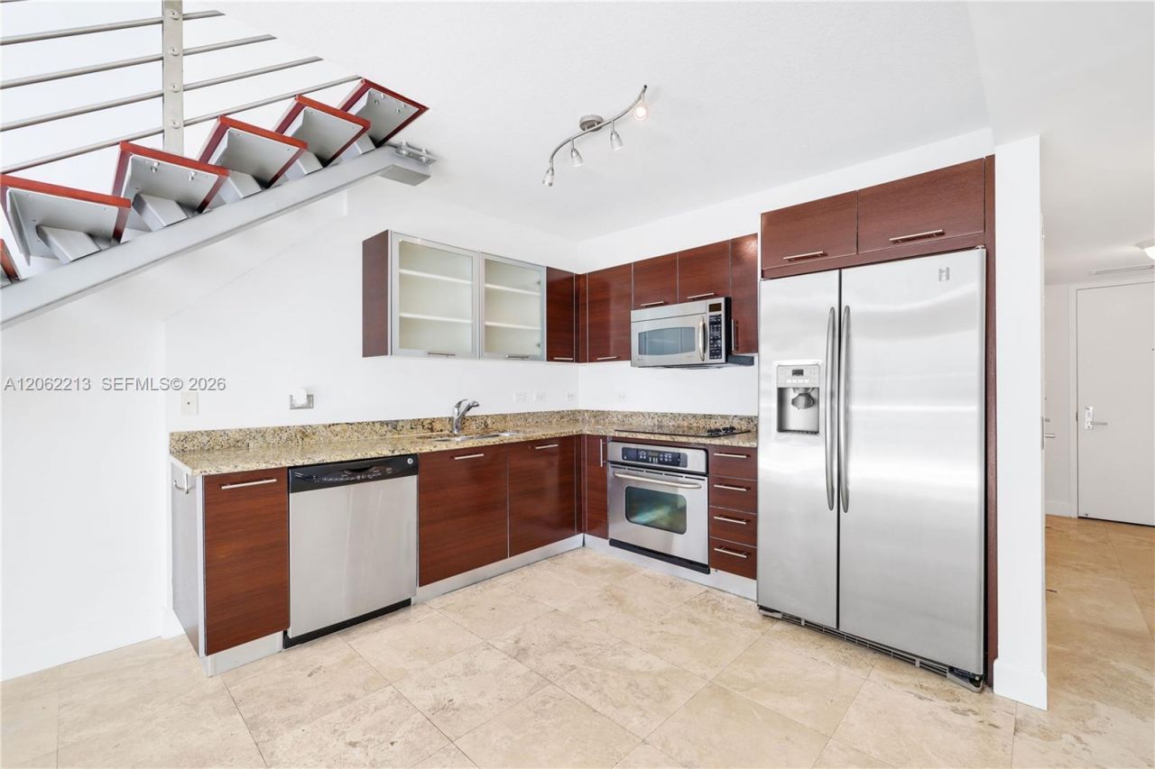 41 SE 5th St , Unit 906, Miami, FL 33131 Photo