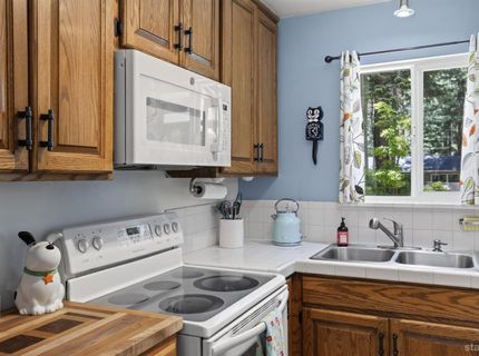 1875 10th Street, South Lake Tahoe, CA 96150 Photo