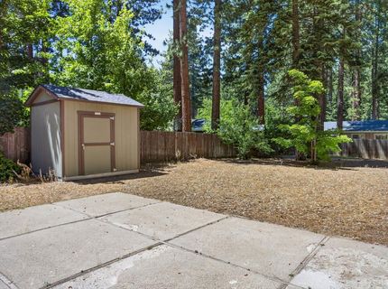 1875 10th Street, South Lake Tahoe, CA 96150 Photo