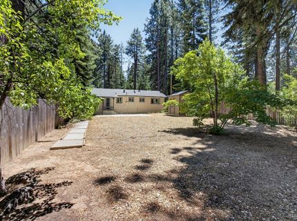 1875 10th Street, South Lake Tahoe, CA 96150 Photo