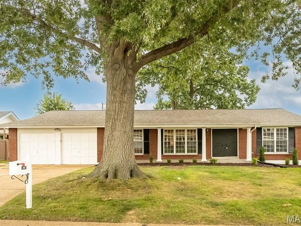 4112 Chasewood Drive , Unincorporated, MO 63128