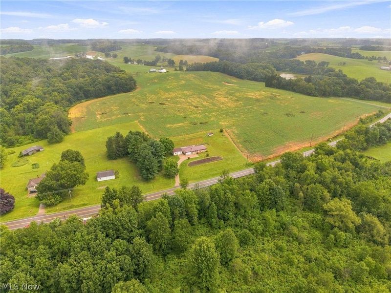 26142 US Route 30, East Rochester, OH 44625 Photo 37