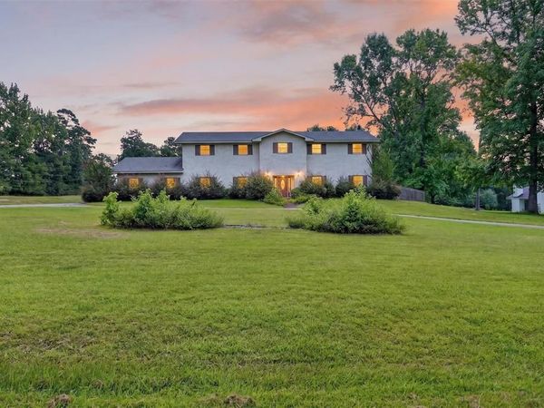724 Pine Forest Drive , Minden, LA 71055