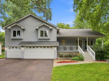 1500 93rd Avenue N, Brooklyn Park, MN 55444