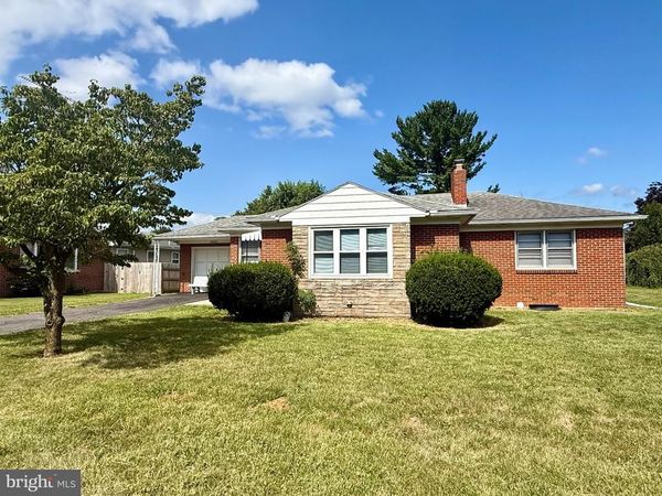10916 ALLEN AVENUE, HAGERSTOWN, MD 21740