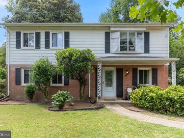 13705 SMALLWOOD COURT, CHANTILLY, VA 20151