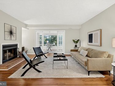 2316 HUNTERS RUN DRIVE, RESTON, VA 20191