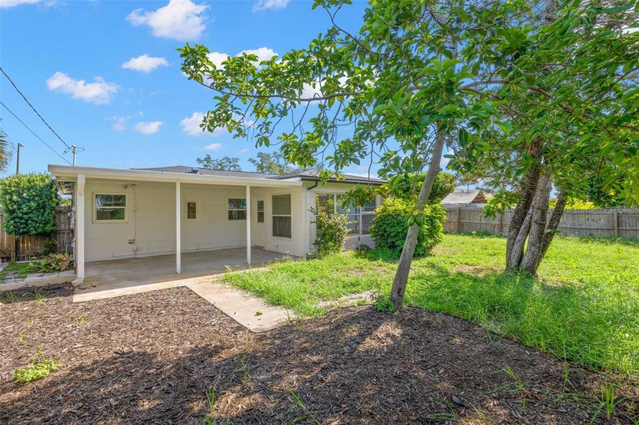 6116 52nd Avenue N, Kenneth City, FL 33709 Photo