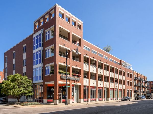 1611 N Hermitage Avenue , Unit 401, Chicago, IL 60622
