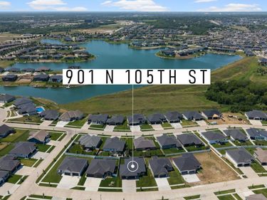 901 N 105th Street, Lincoln, NE 68527