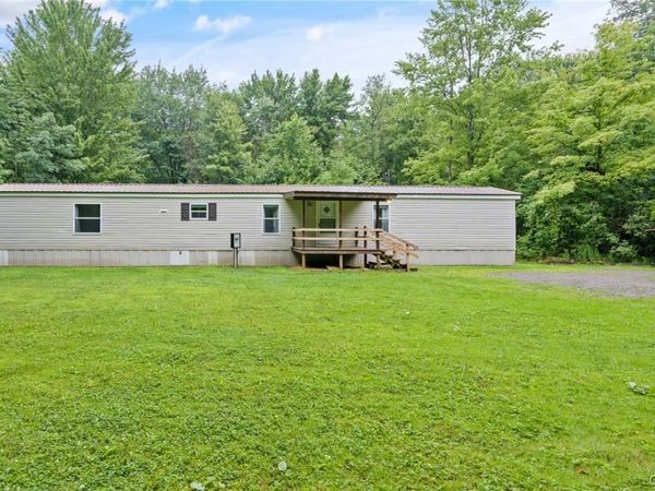 2702 County Route 45, Fulton, NY 13069